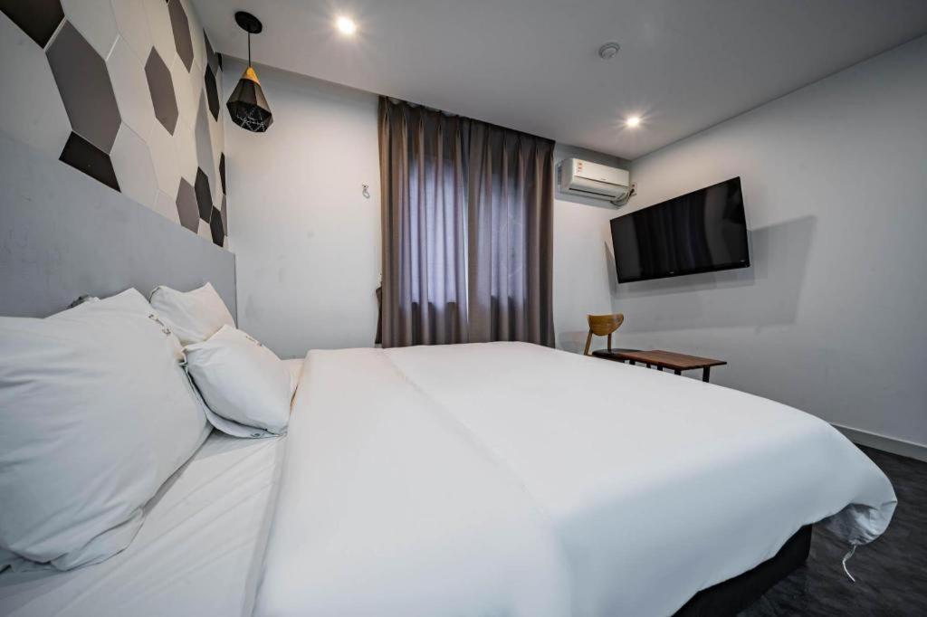 Gray Hotel Busan Exteriör bild